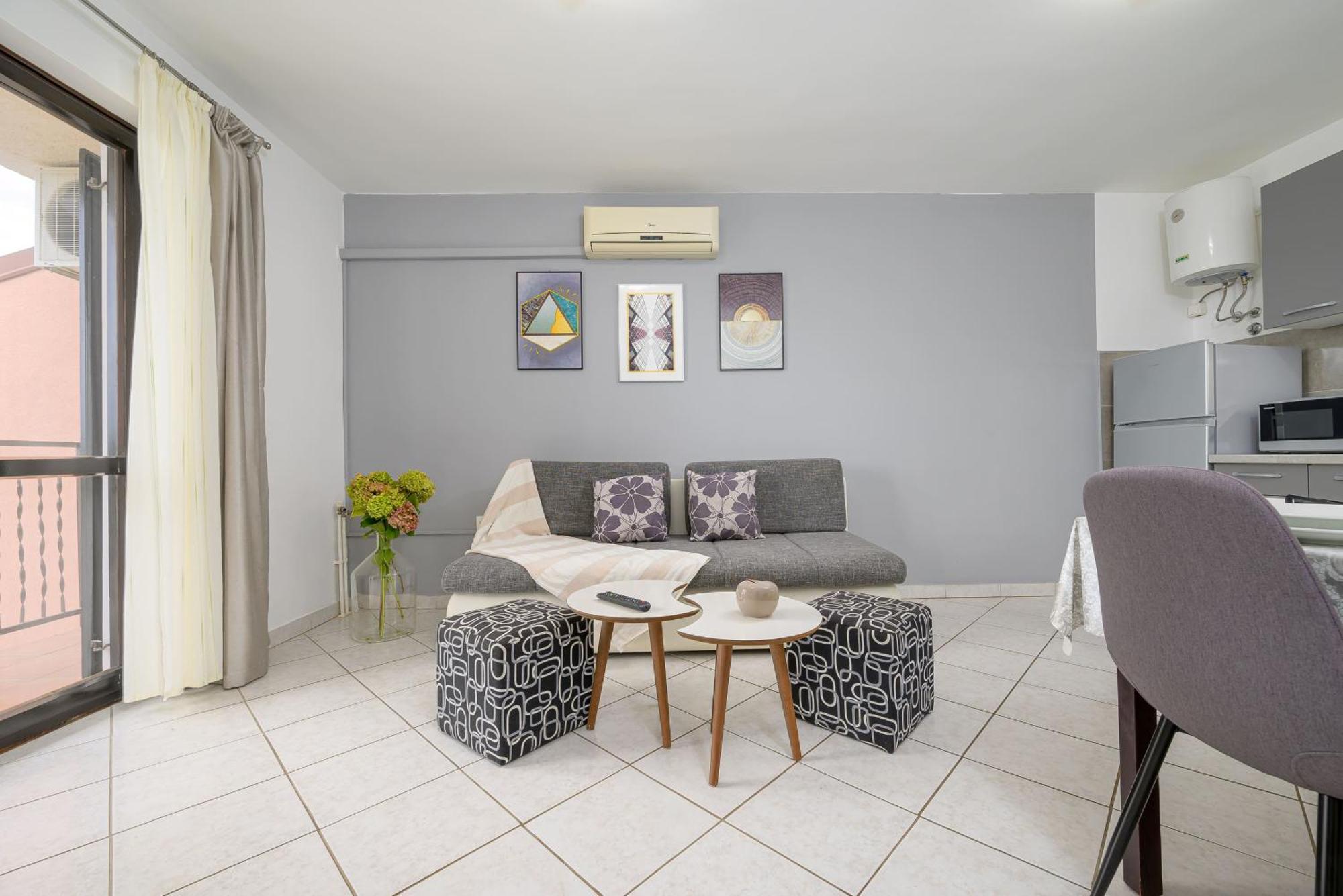 Apartman Silvana 74 *
