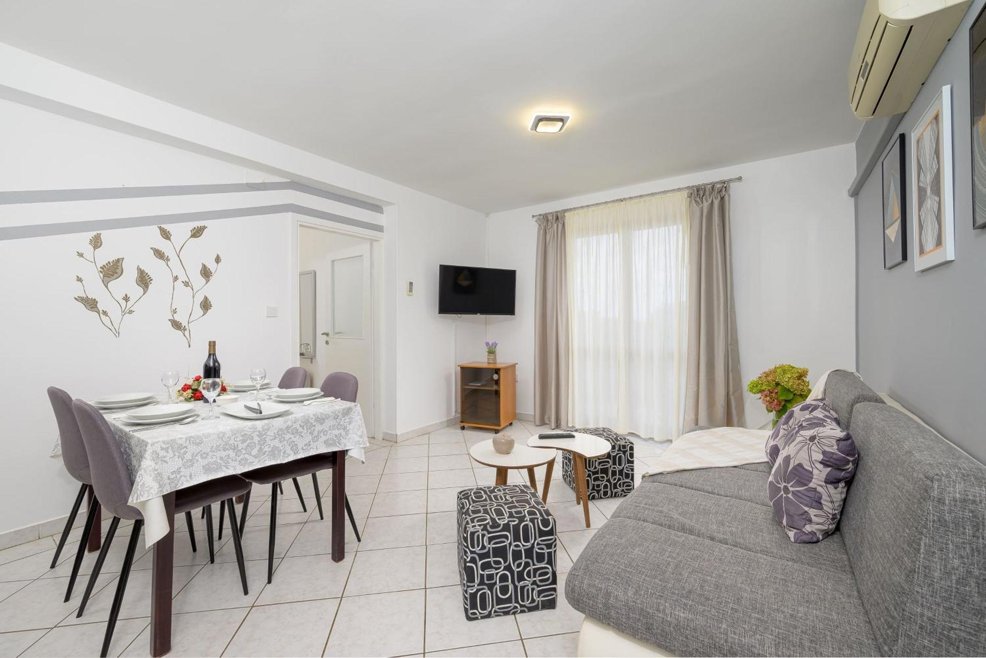 Silvana 74 Pula